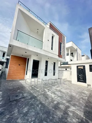 5bdrm Duplex in Ikota for sale