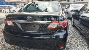 Toyota Corolla 2012 Black