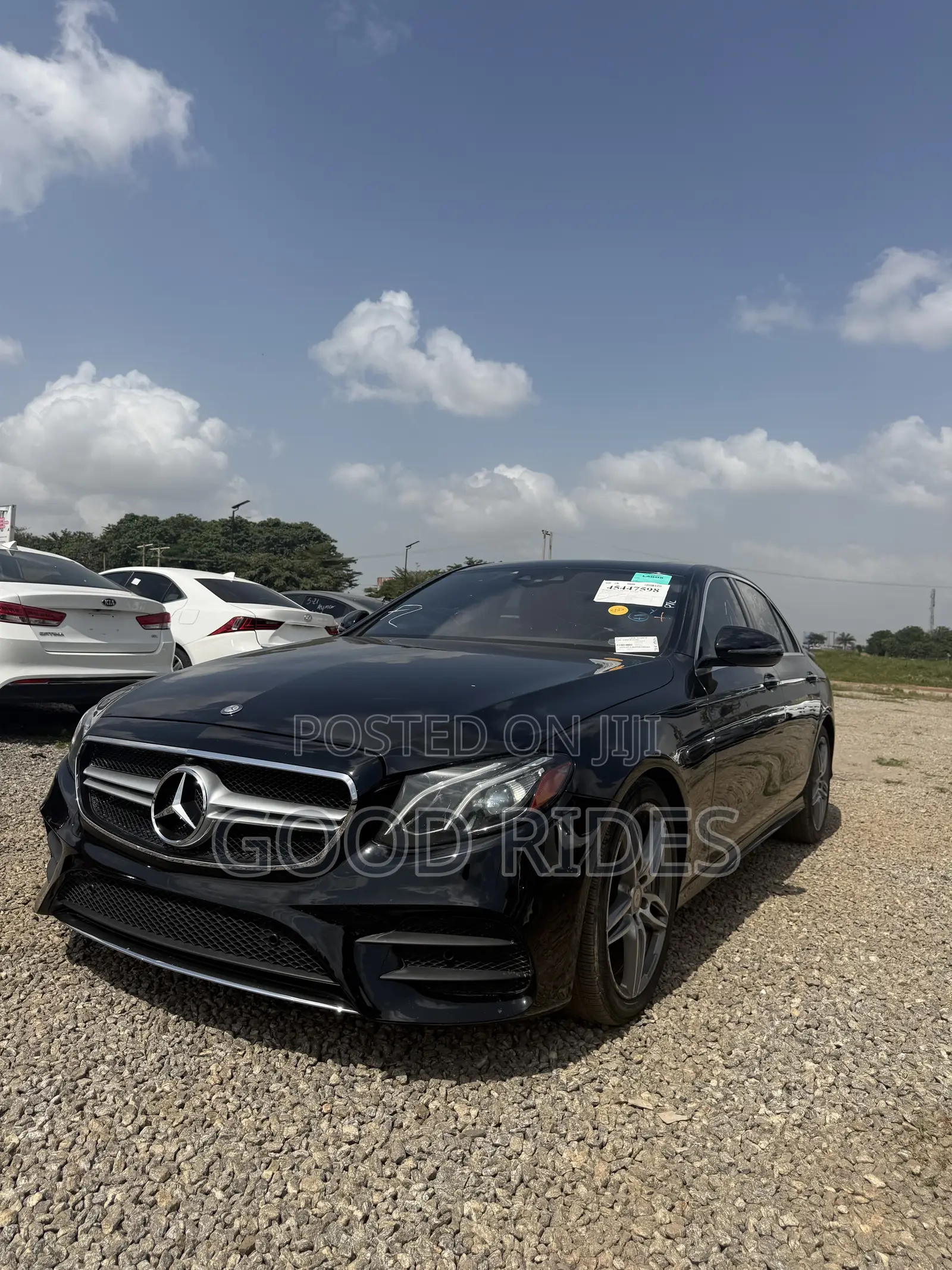 Mercedes-Benz E300 2017 Black
