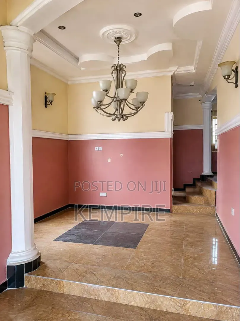 4bdrm Bungalow in Redeemed Estate, Uyo for sale