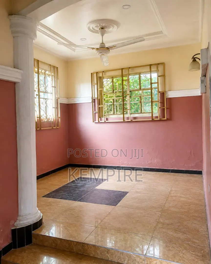 4bdrm Bungalow in Redeemed Estate, Uyo for sale