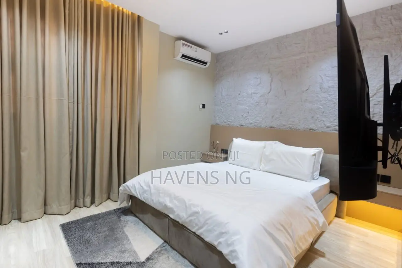 Cozy 2-Bedroom Apartment With PS5, Outdoor Games & Tennis Court