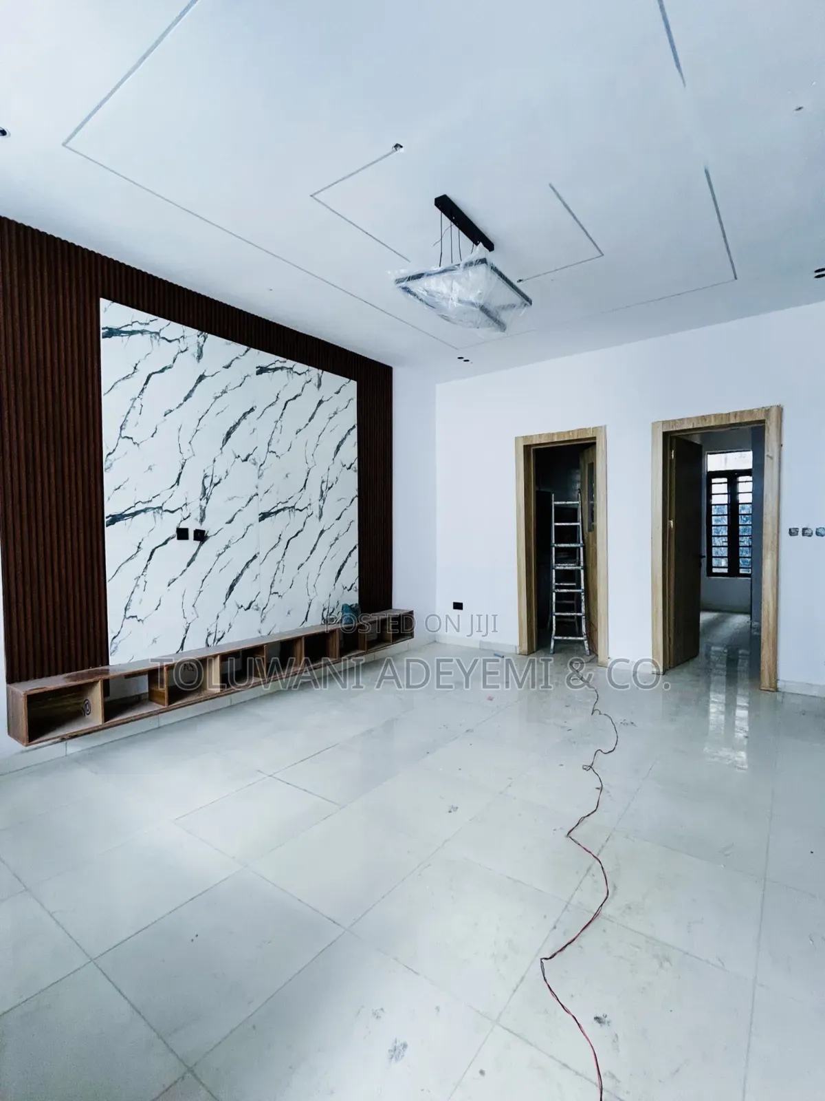 4bdrm Townhouse/Terrace in Ikota for sale