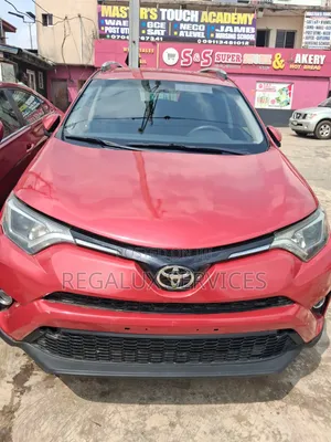 Toyota RAV4 2015 Red