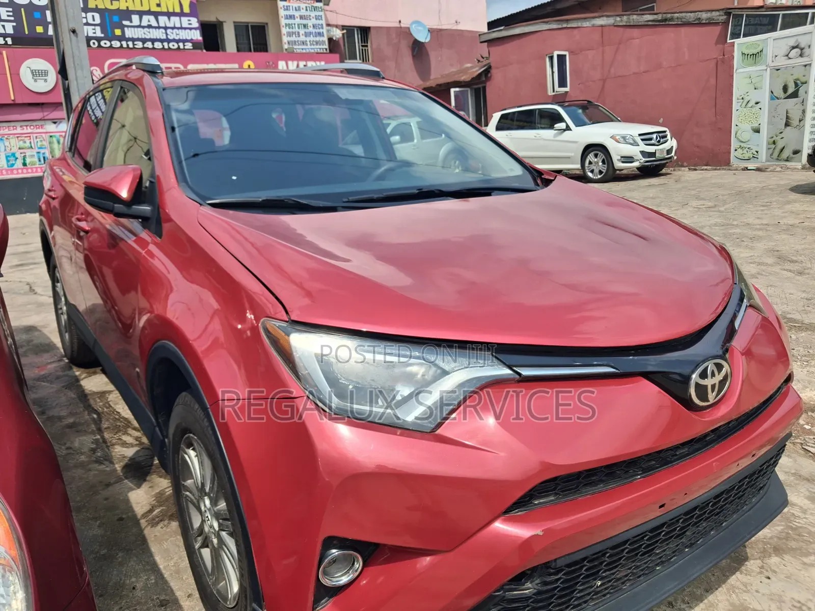 Toyota RAV4 2015 Red