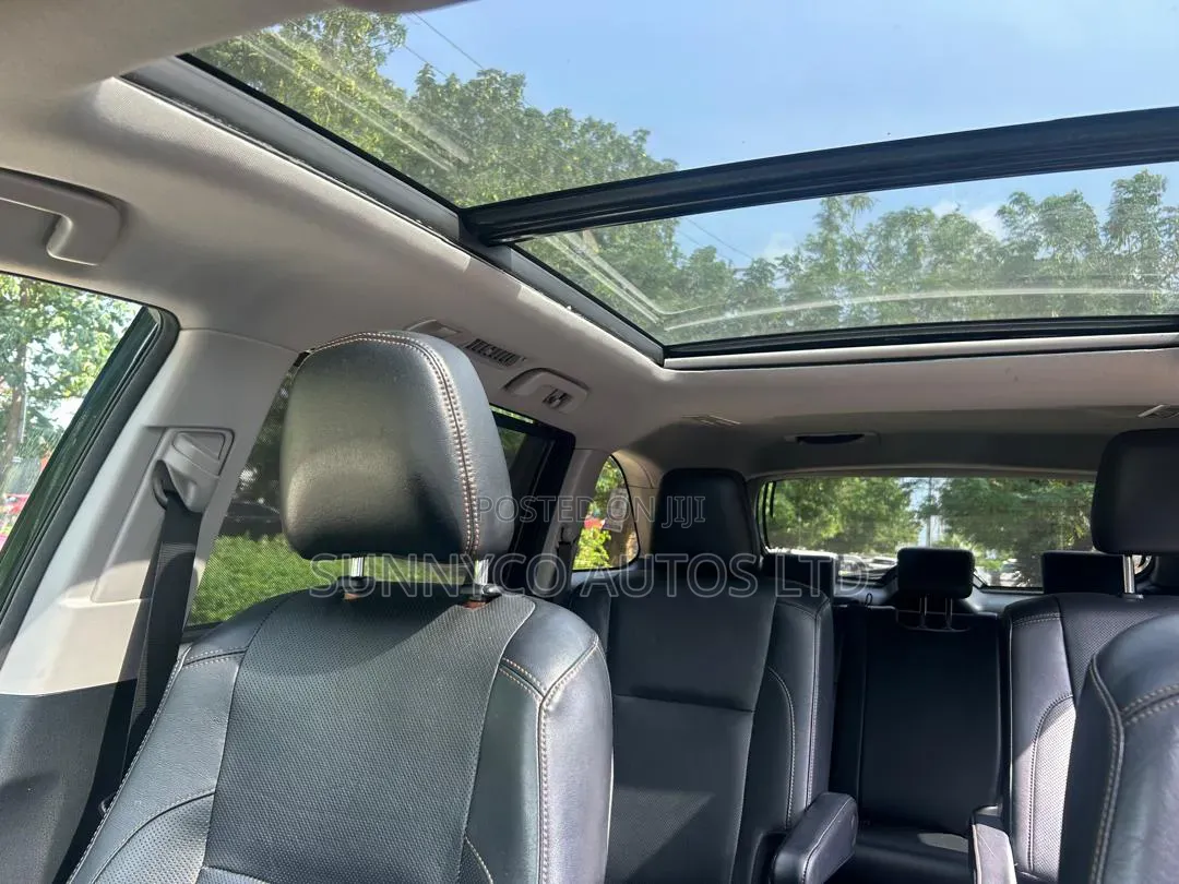 Toyota Highlander Limited Platinum 4x2 V6 (3.5L 6cyl 8A) 2018 Black