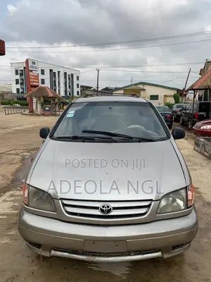 Toyota Sienna 2001 Gold