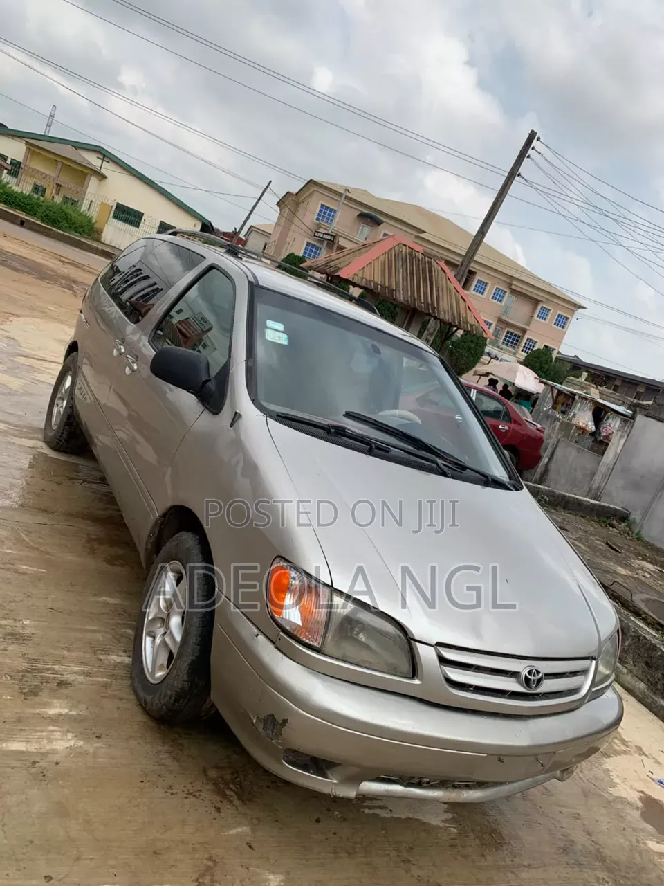 Toyota Sienna 2001 Gold