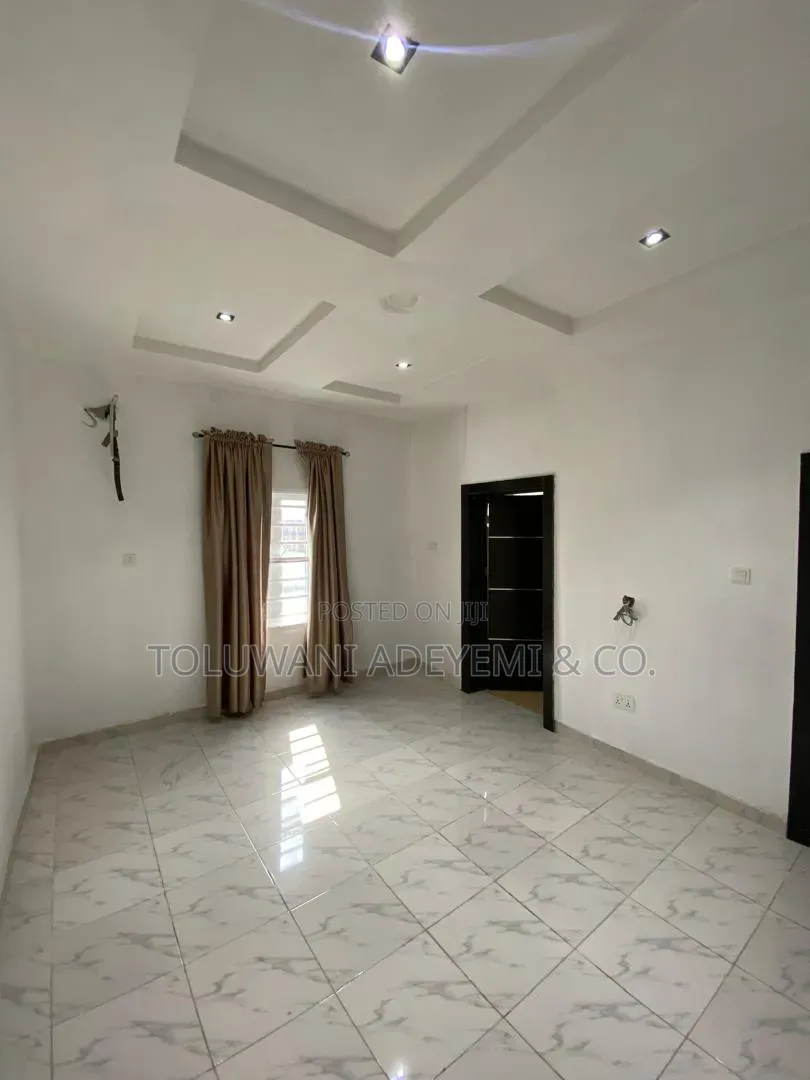 4bdrm Duplex in Abraham Adesanya Estate for rent