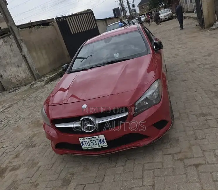 Mercedes-Benz CLA-Class CLA 250 4MATIC Sedan 2015 Red