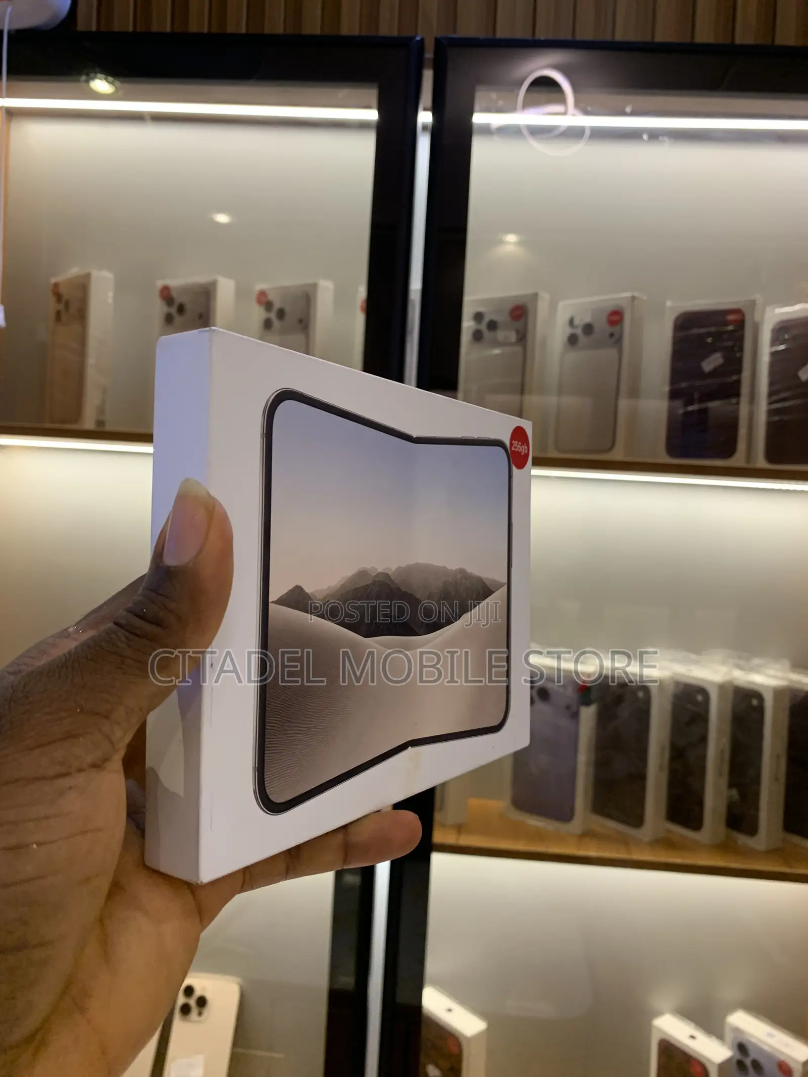 New Apple iPhone Duo 256 GB Silver