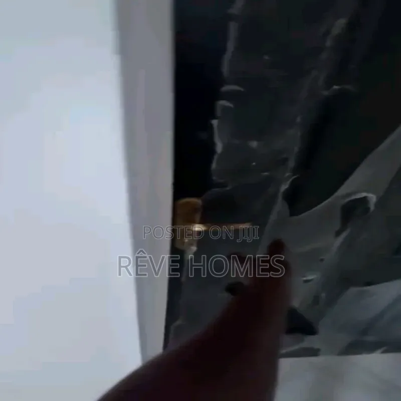 Mini Flat in Makoko for rent