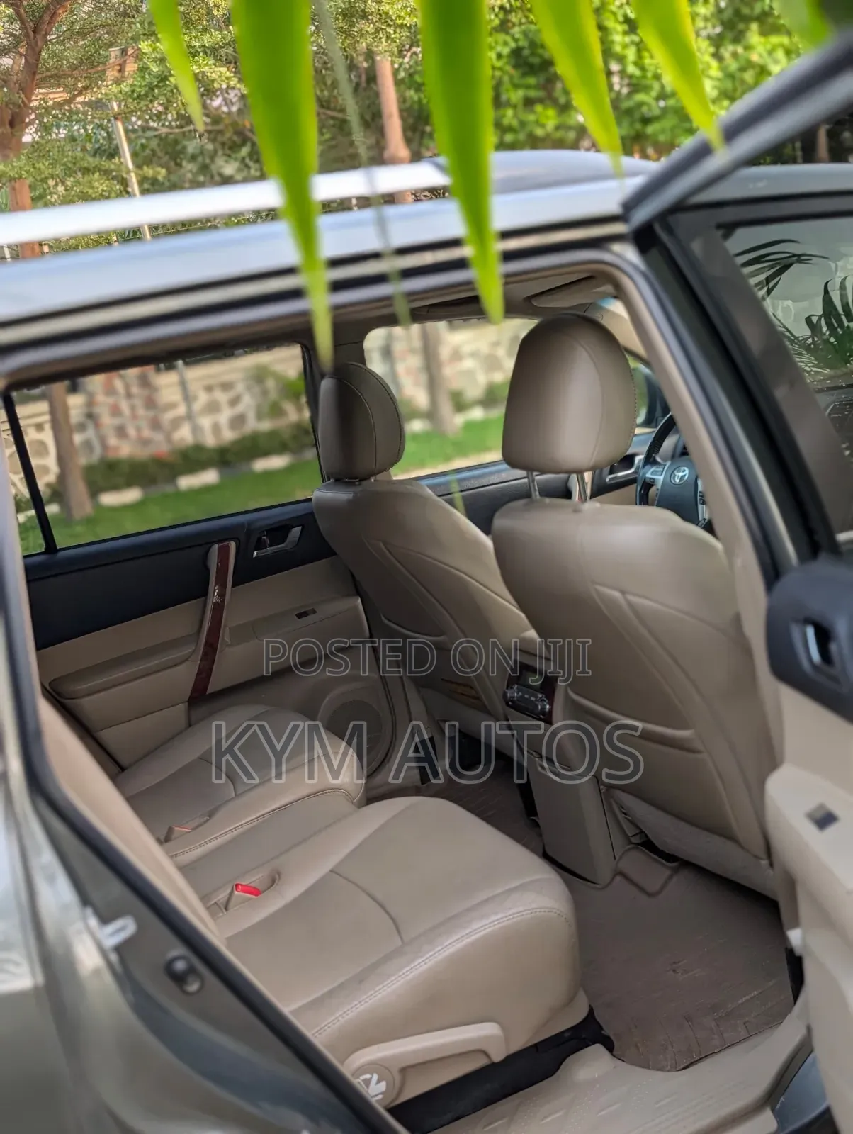 Toyota Highlander 2012 Gray