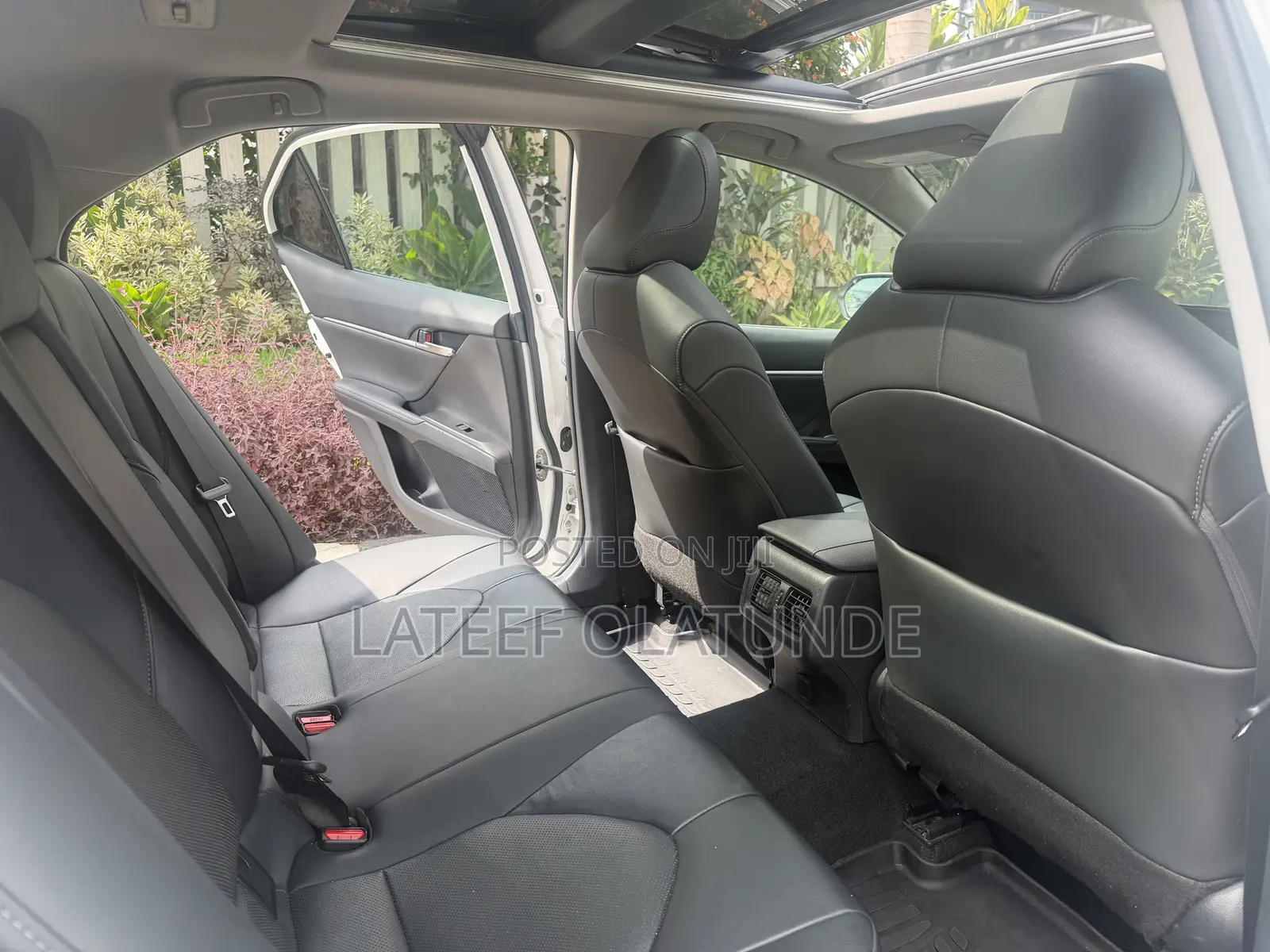 Toyota Camry XLE 2023 White