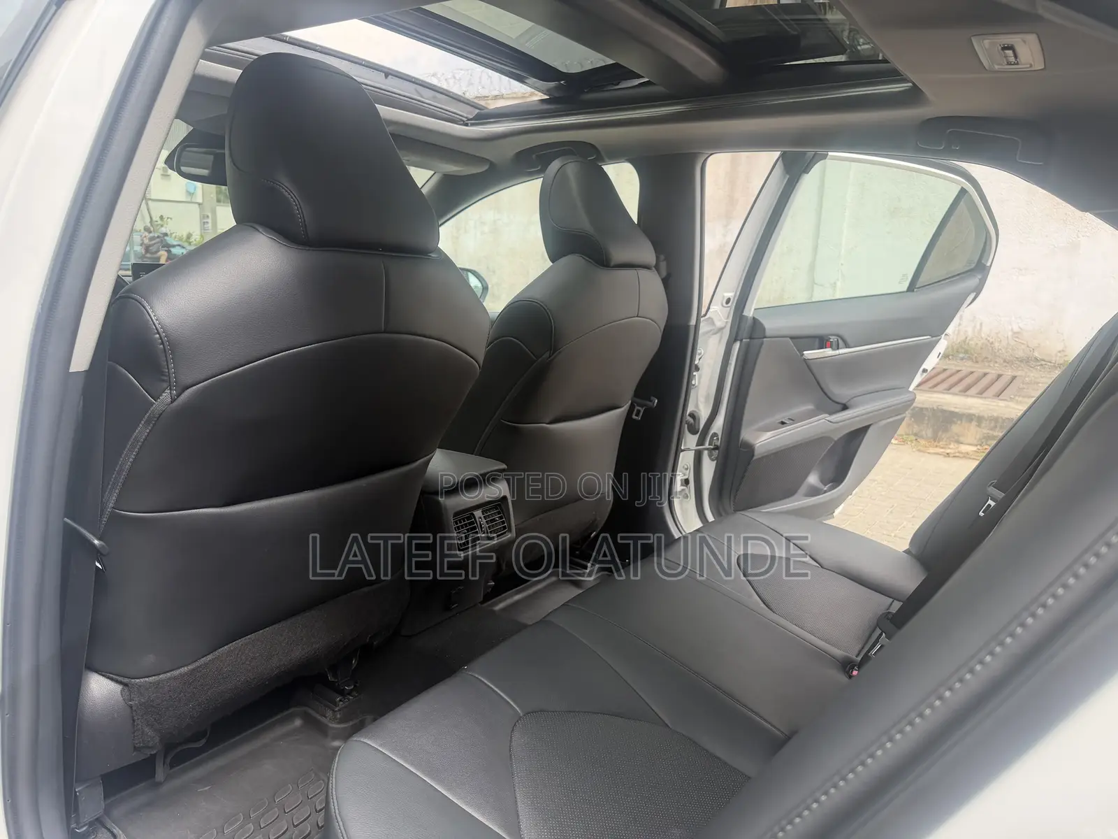 Toyota Camry XLE 2023 White