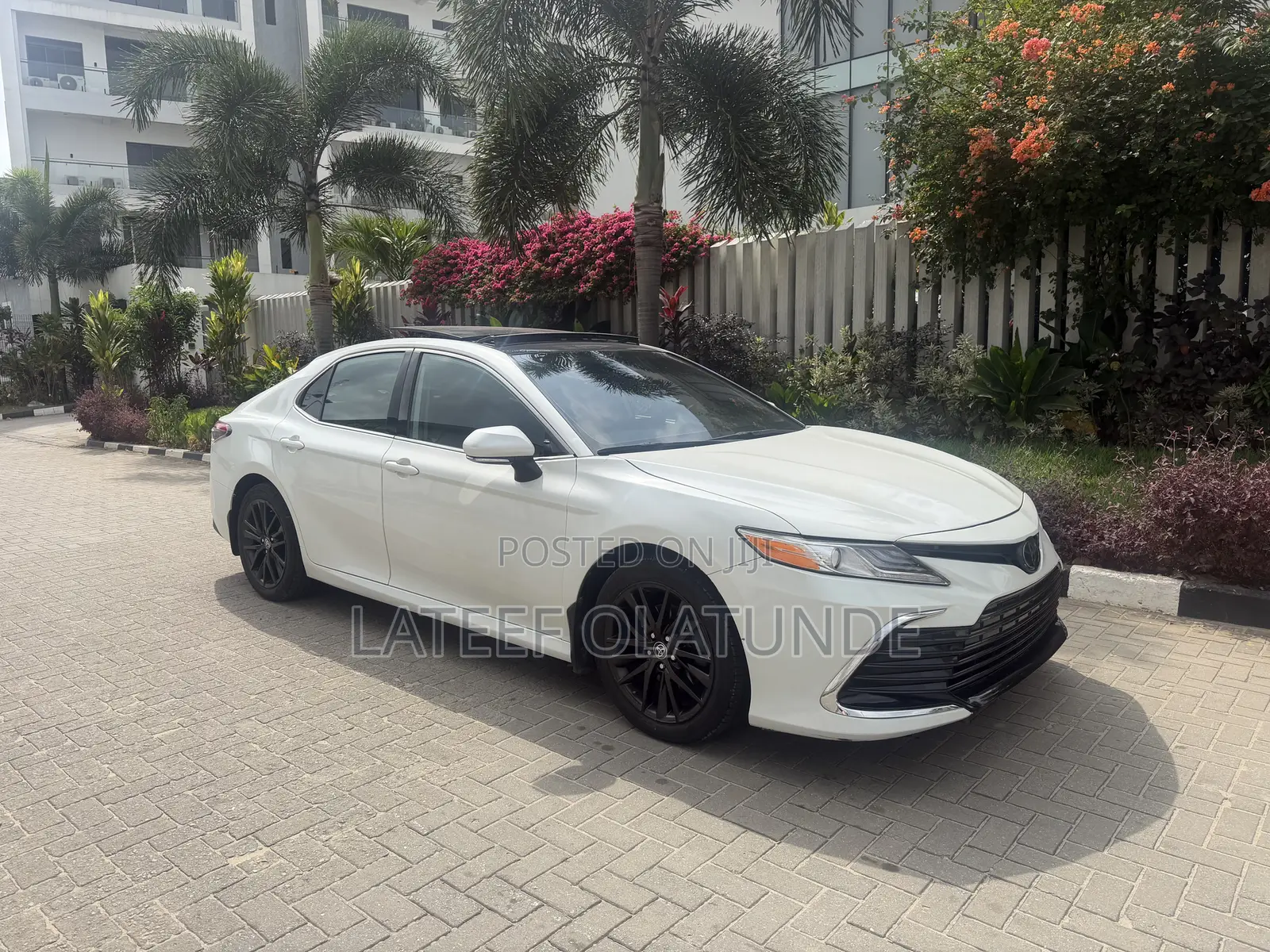 Toyota Camry XLE 2023 White