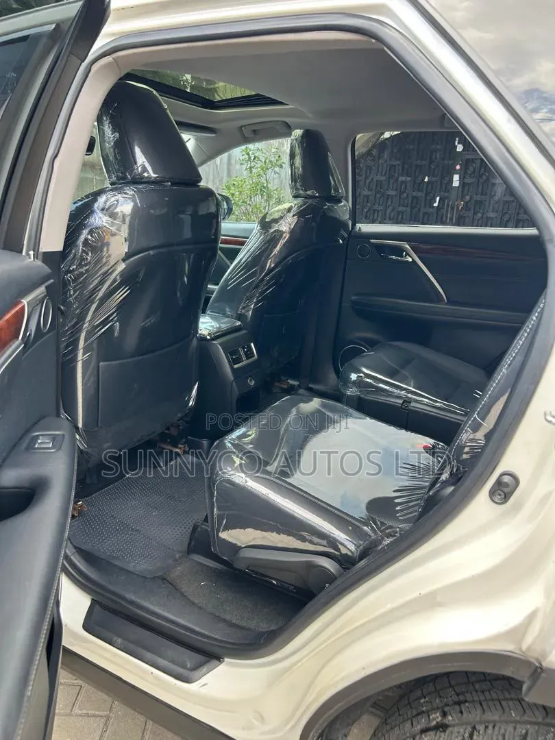 Lexus RX 2019 White