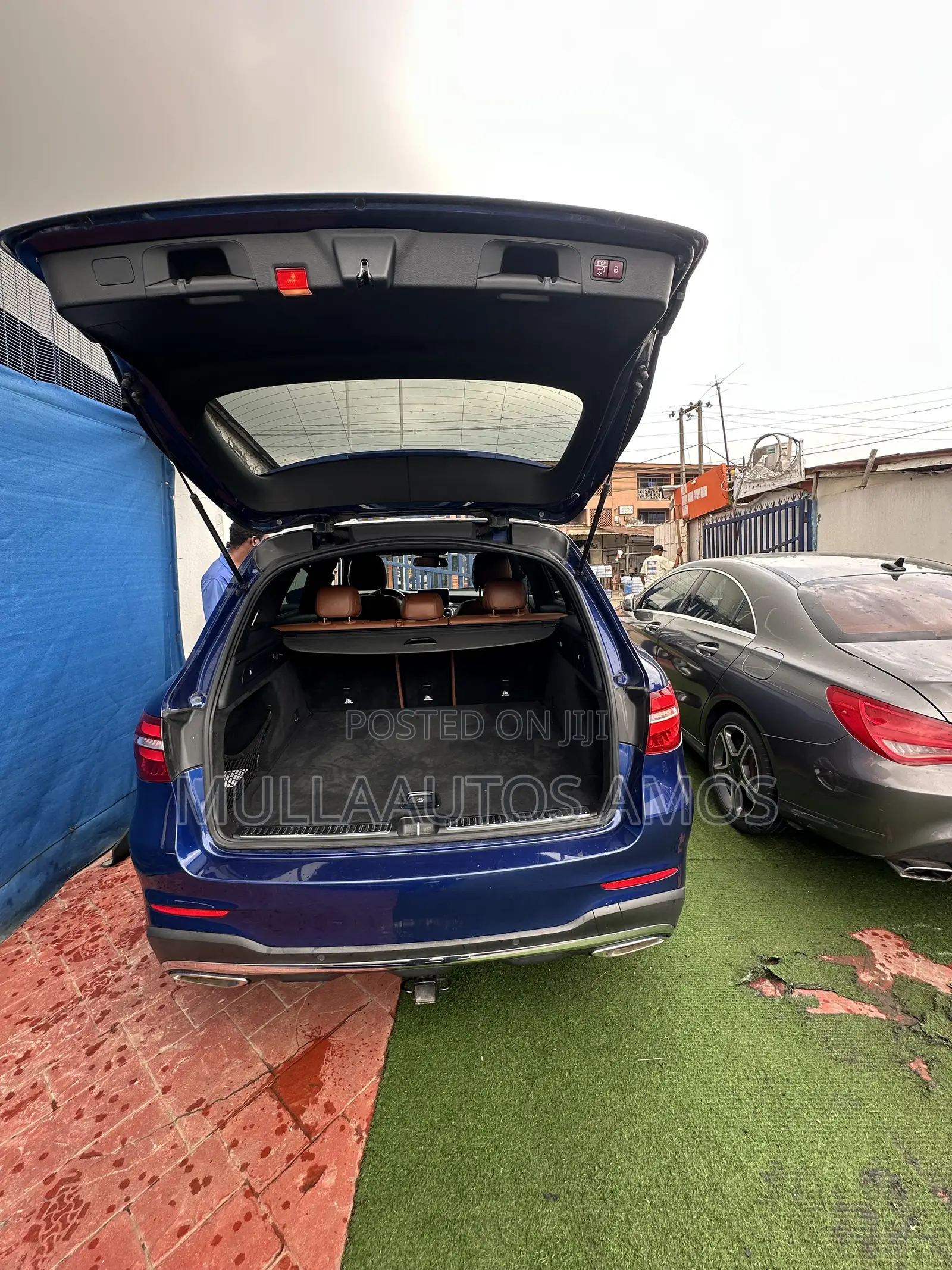 Mercedes-Benz GLC-Class 2017 Blue