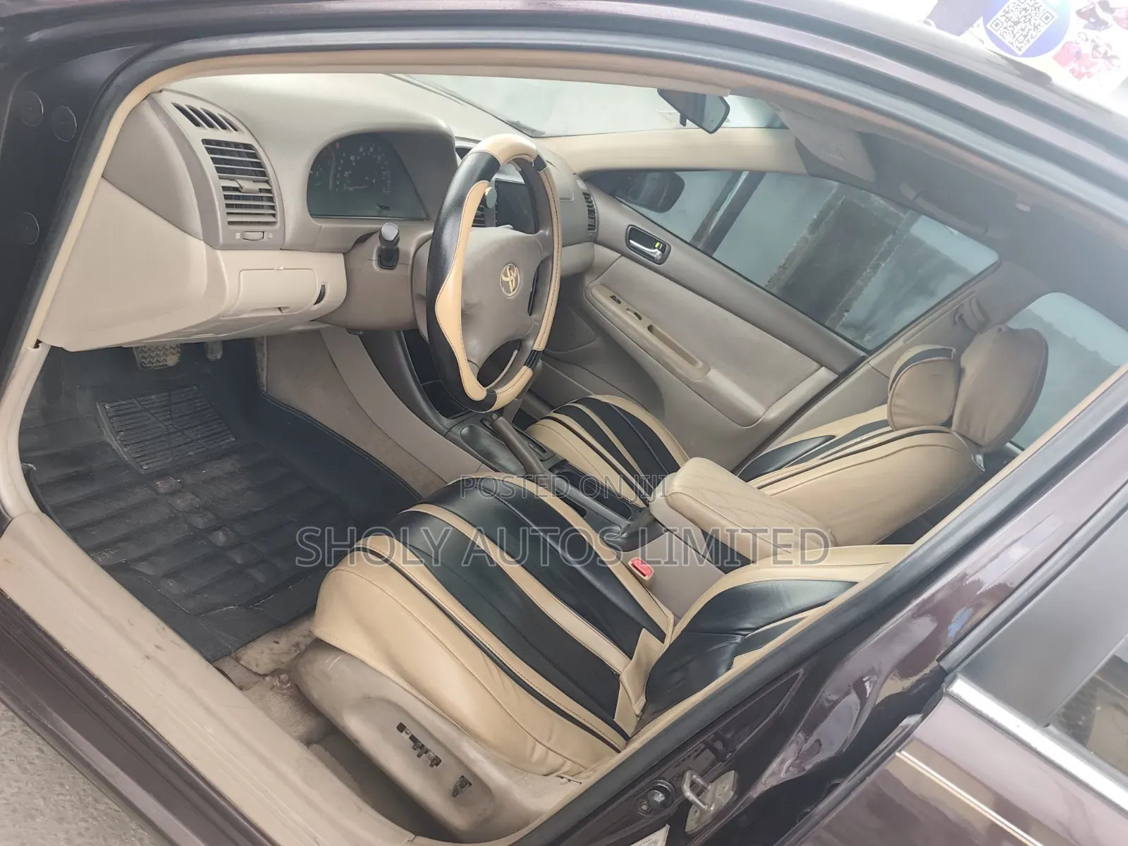 Toyota Camry LE 4dr Sedan (2.4L 4cyl 5M) 2003 Brown
