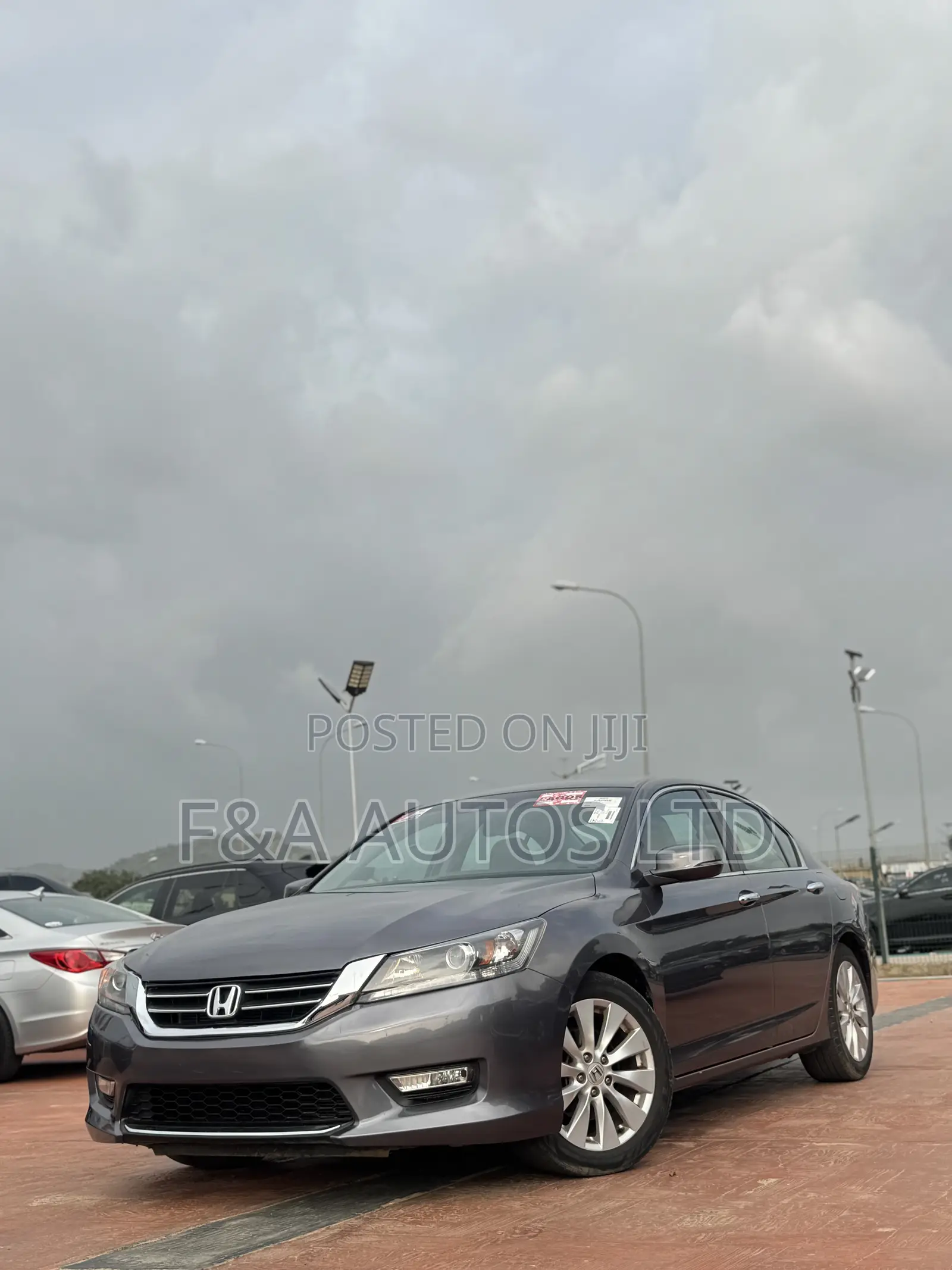 Honda Accord EX-L 4dr Sedan FWD (2.4L 4cyl 2A) 2013 Gray