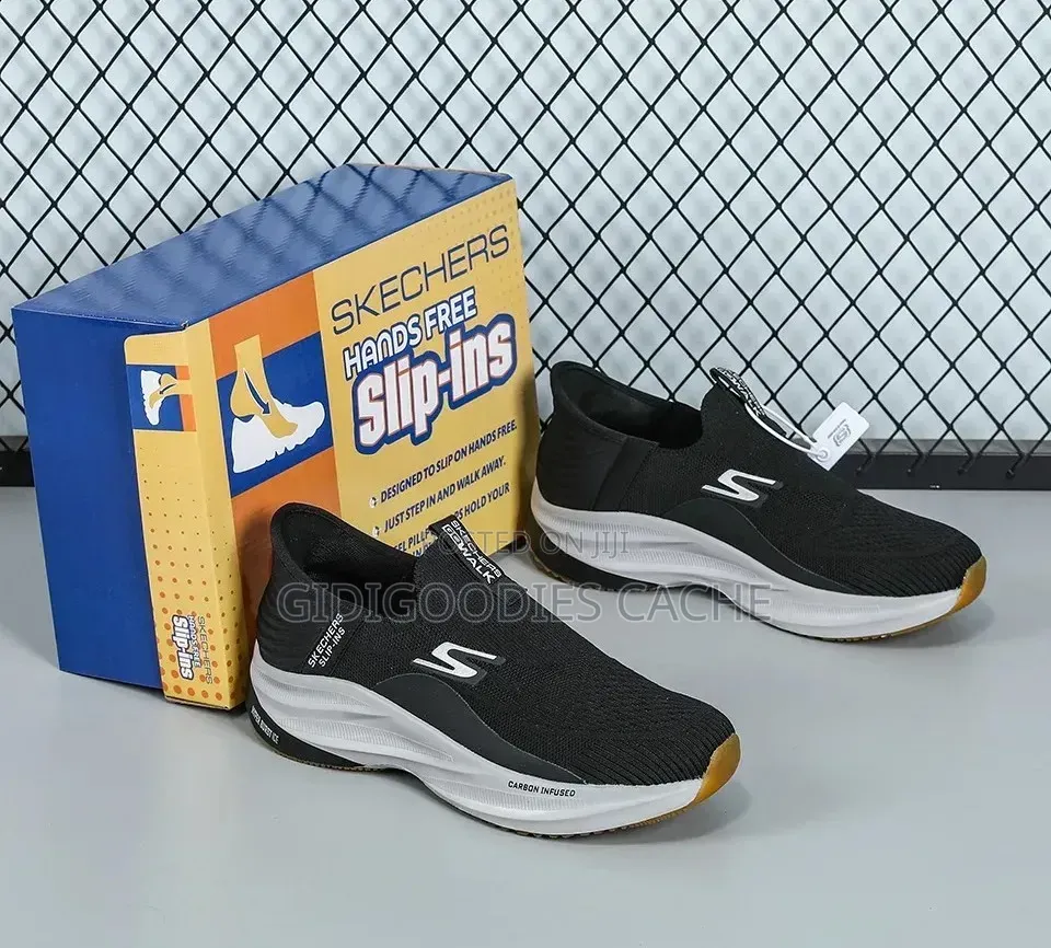 Laceless Slip-on Knit Skechers Sneakers Size 41-46