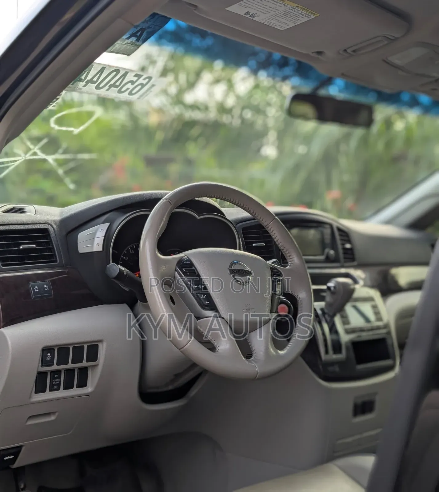 Nissan Quest SV 4dr Minivan (3.5L 6cyl CVT) 2015 Black