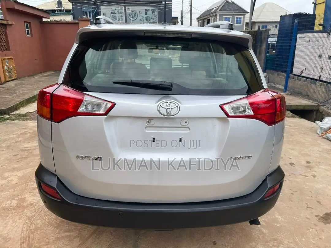 Toyota RAV4 2014 Silver