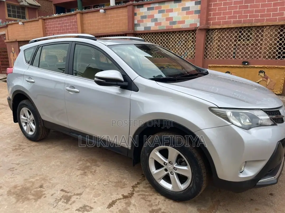Toyota RAV4 2014 Silver
