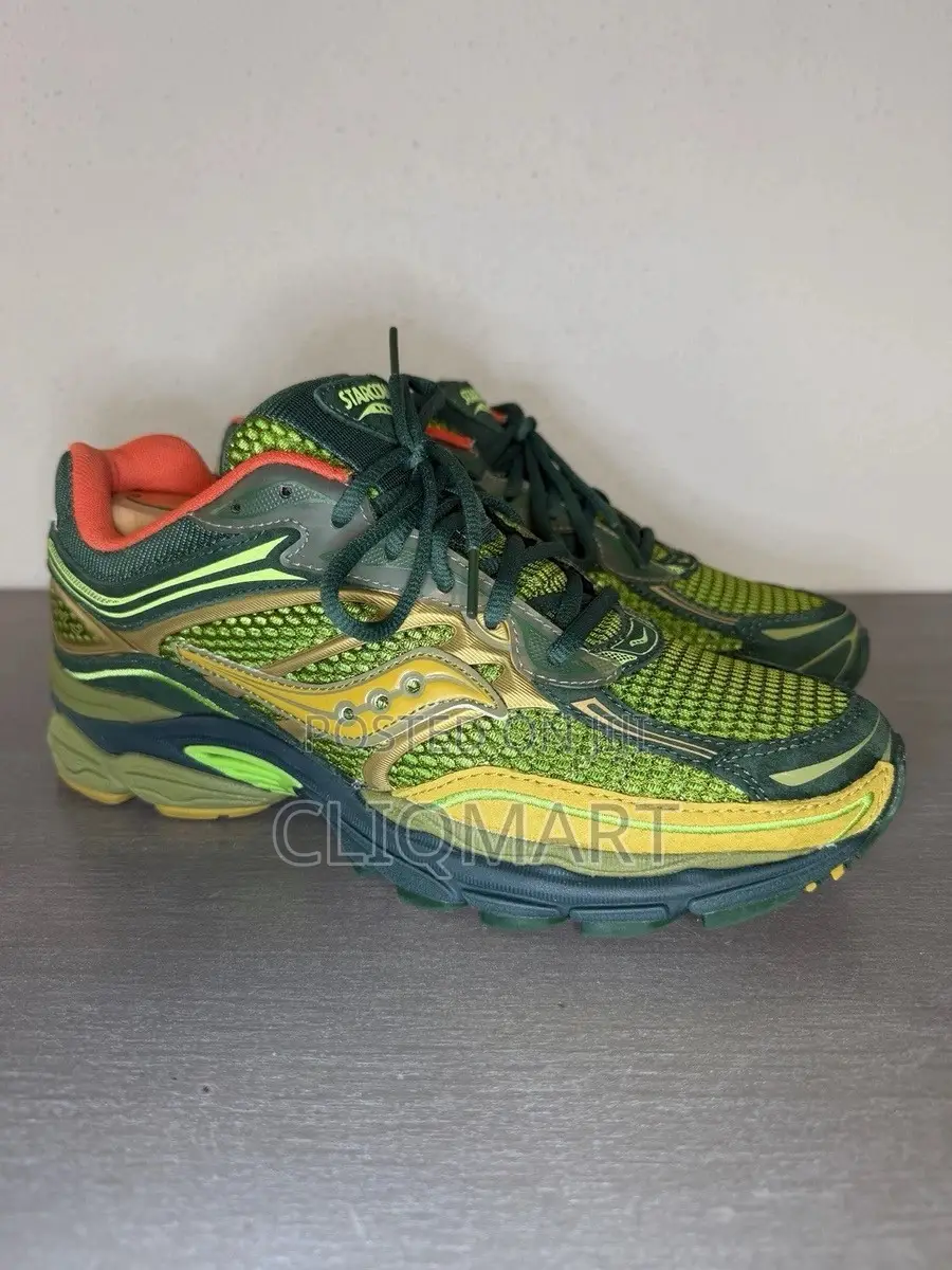 Saucony ProGrid Omni 9 Tech Mesh & Suede Runners