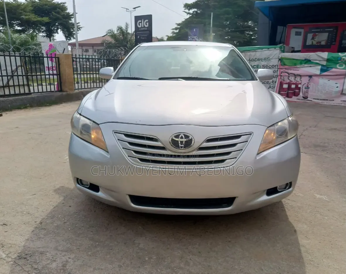 Toyota Camry 2008 Silver
