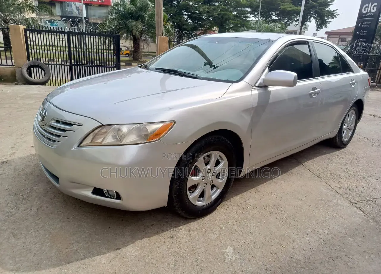 Toyota Camry 2008 Silver
