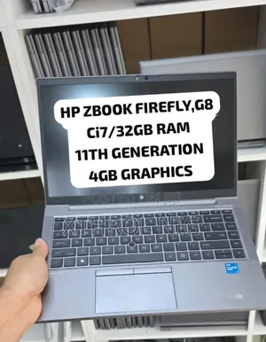 Laptop HP ZBook Firefly G8 32GB Intel Core i7 SSD 256GB