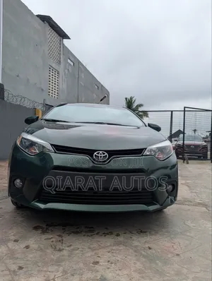 Toyota Corolla LE 4dr Sedan (1.8L 4cyl CVT) 2015 Green