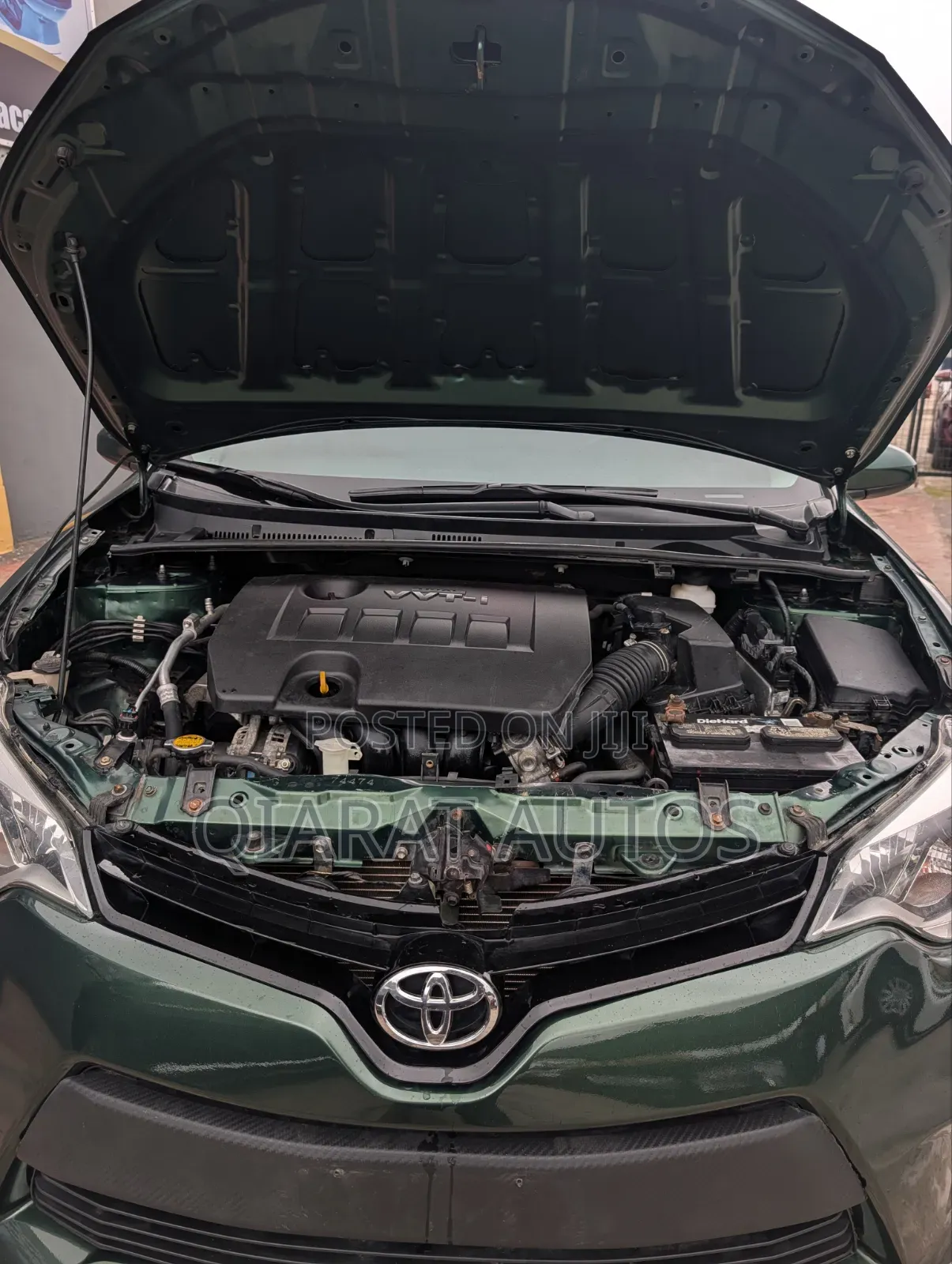 Toyota Corolla LE 4dr Sedan (1.8L 4cyl CVT) 2015 Green