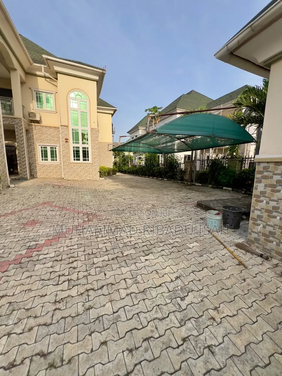 6bdrm Mansion in Aso Radio Katampe for rent