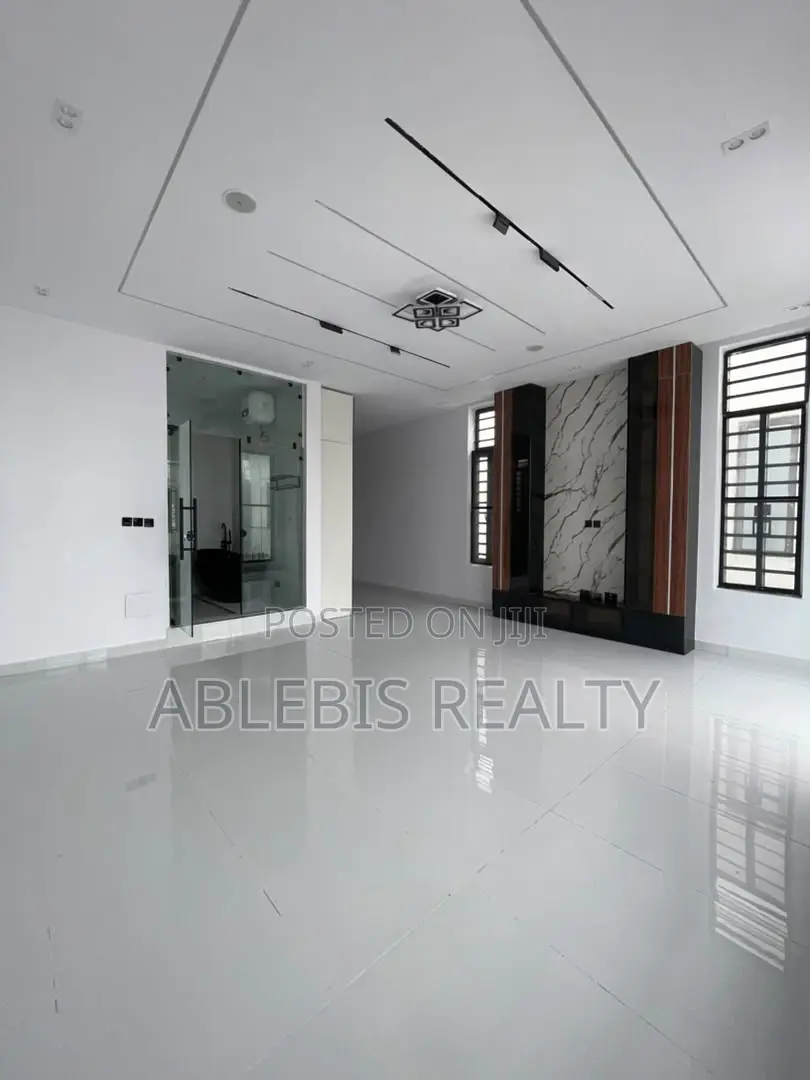 5bdrm Duplex in Ajah, Sangotedo for sale
