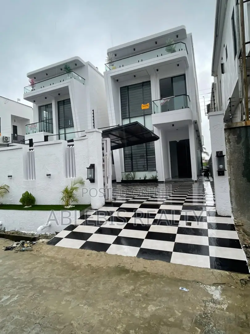 5bdrm Duplex in Ajah, Sangotedo for sale