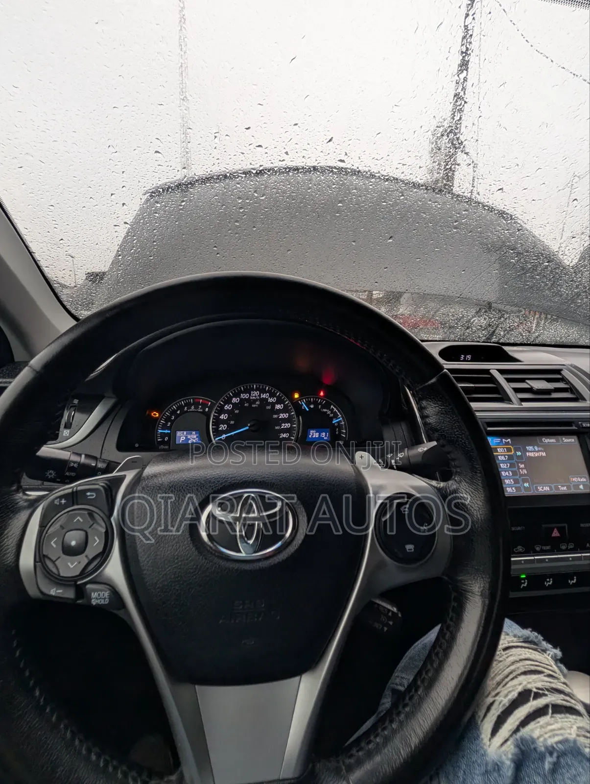 Toyota Camry SE 4dr Sedan (2.5L 4cyl 6A) 2012 Gray