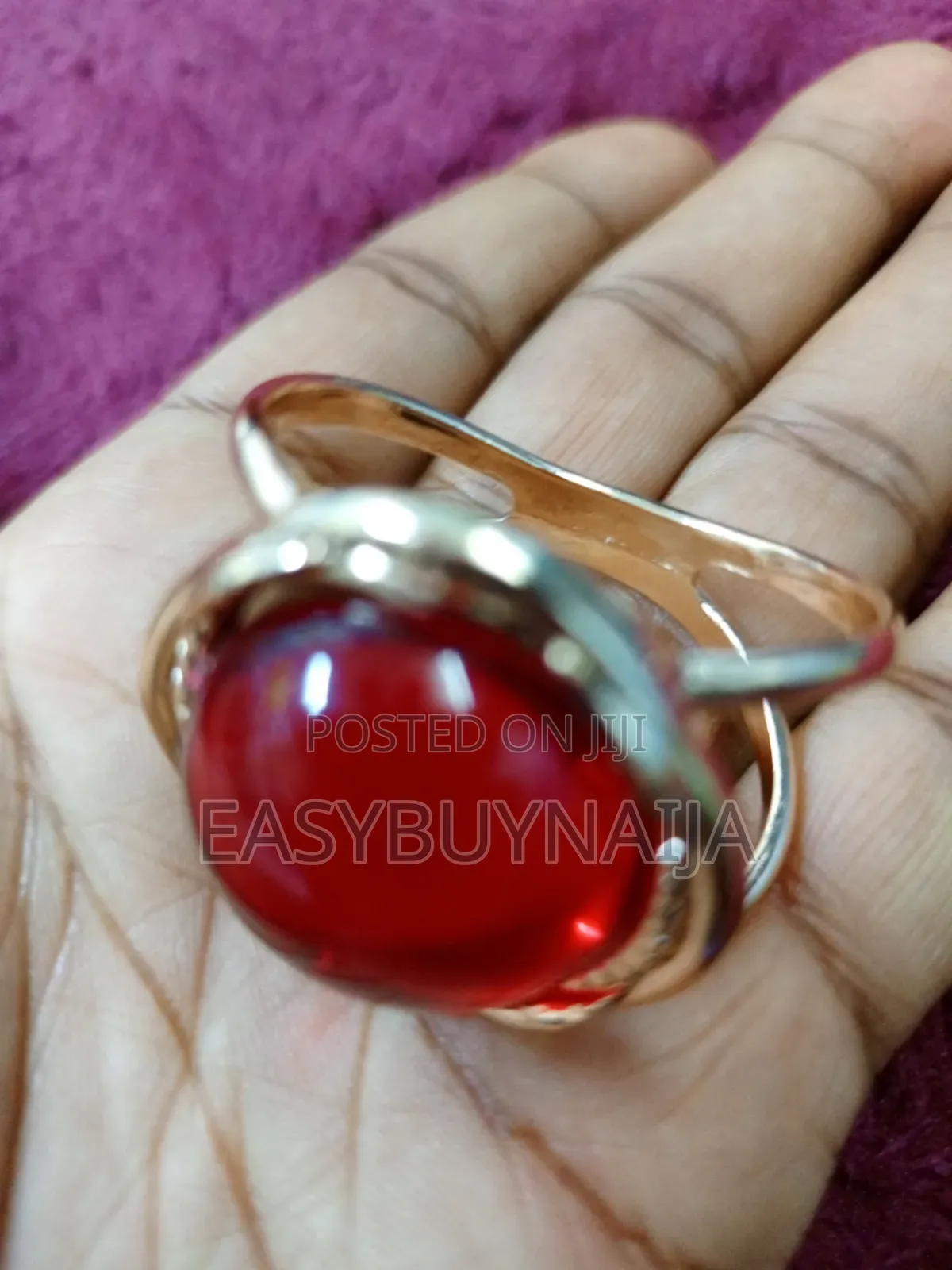 Pearl Silk Towel Buckle Fashion T-Shirt Belt Knot Buckle - RED