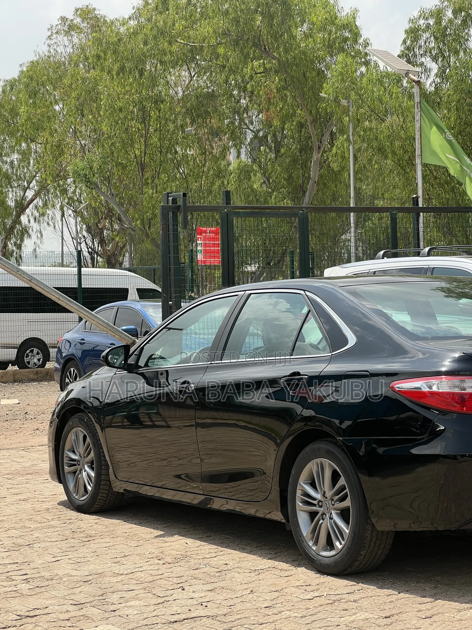 Toyota Camry SE 4dr Sedan (2.5L 4cyl 6A) 2017 Black