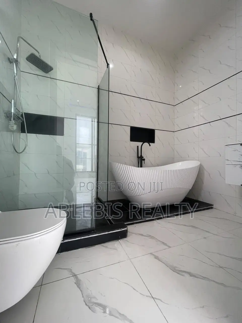 5bdrm Duplex in Ajah, Sangotedo for sale