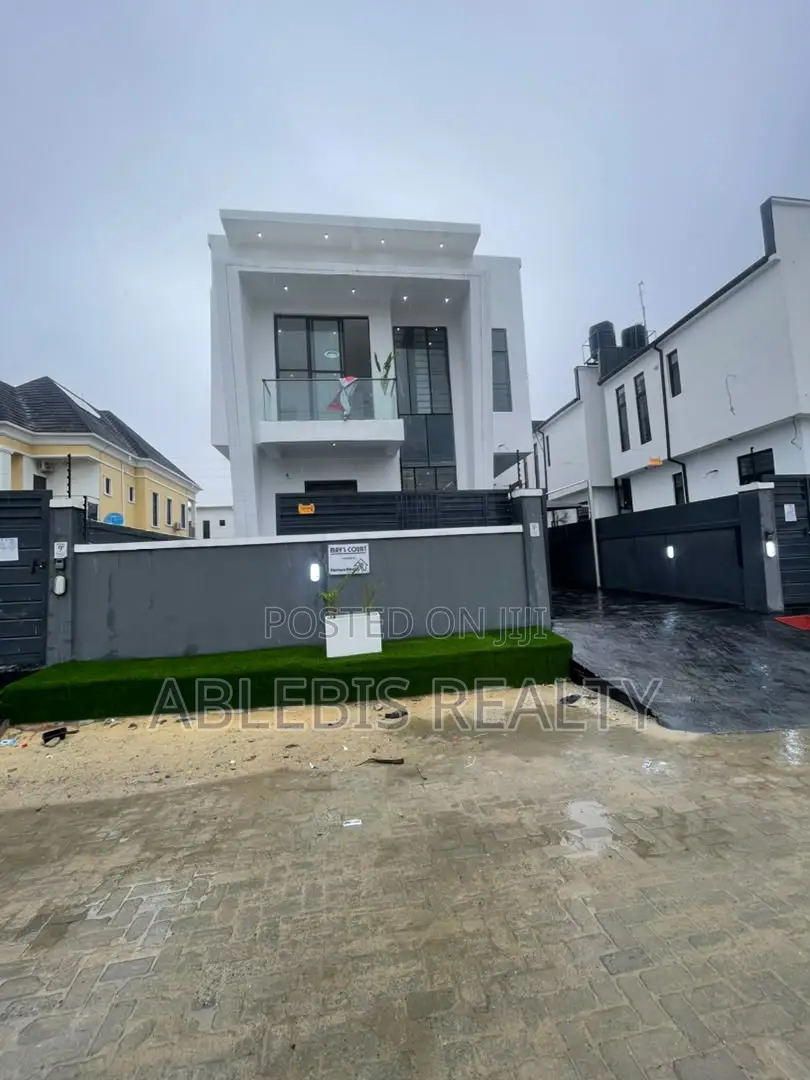 5bdrm Duplex in Ajah, Sangotedo for sale