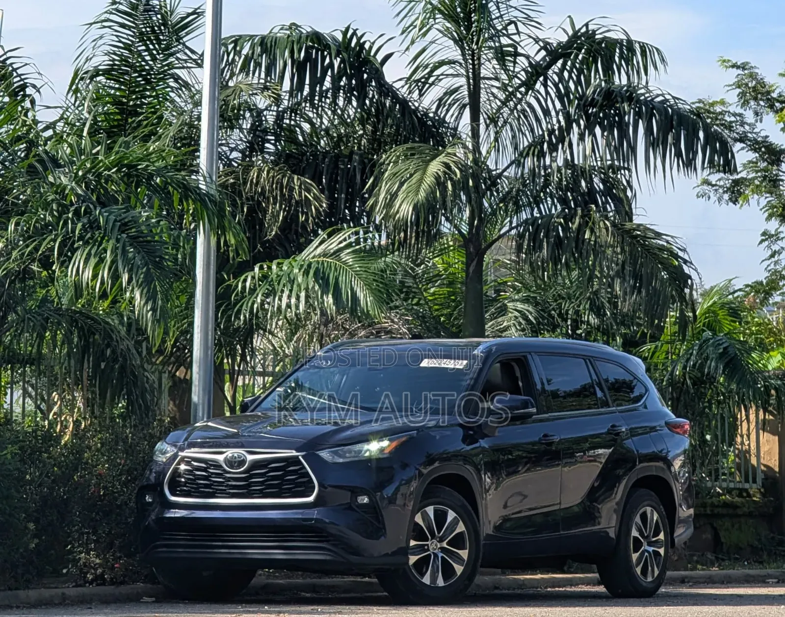 Toyota Highlander 2020 Blue