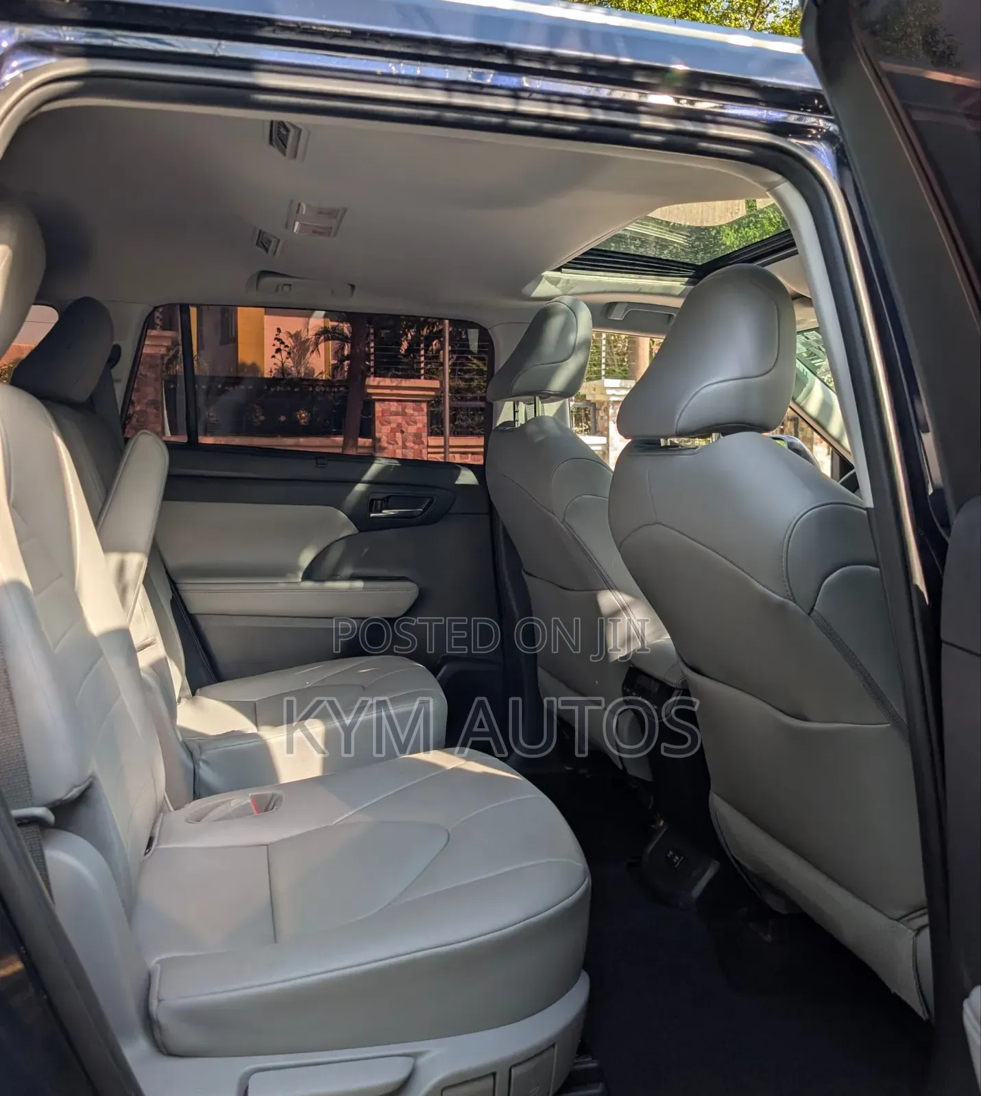 Toyota Highlander 2020 Blue