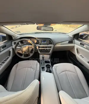 Hyundai Sonata Limited 4dr Sedan (2.0L 4cyl Turbo 6A) 2014 Blue