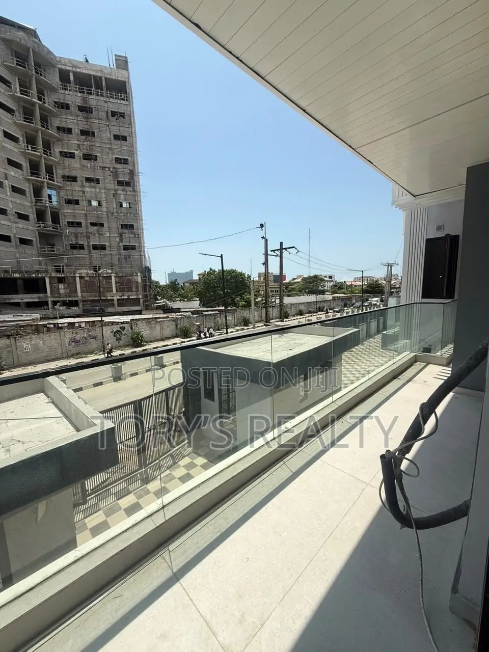 2bdrm Maisonette in Victoria Island Extension for rent