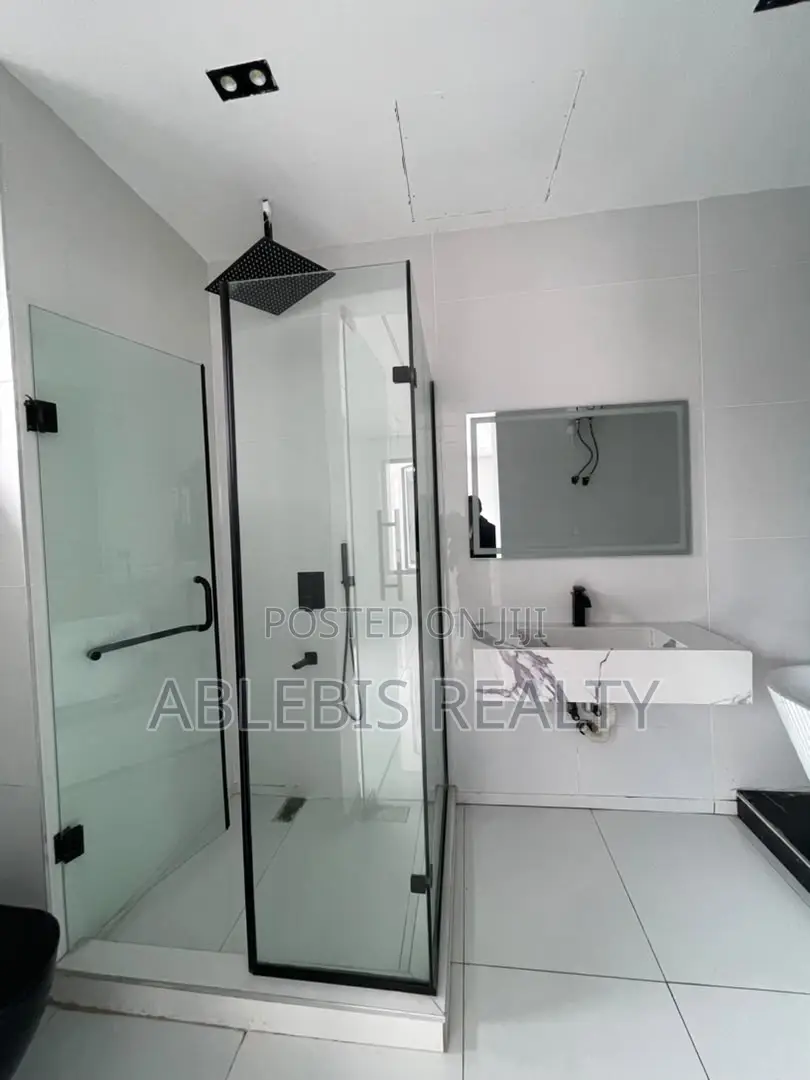 4bdrm Duplex in Orchid, Lekki Phase 2 for sale