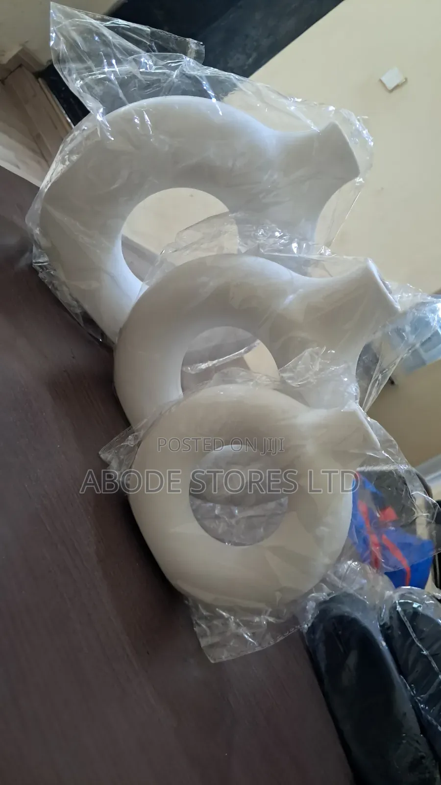 3 PC Set Plastic Donut Vase With Hollow Centre. White