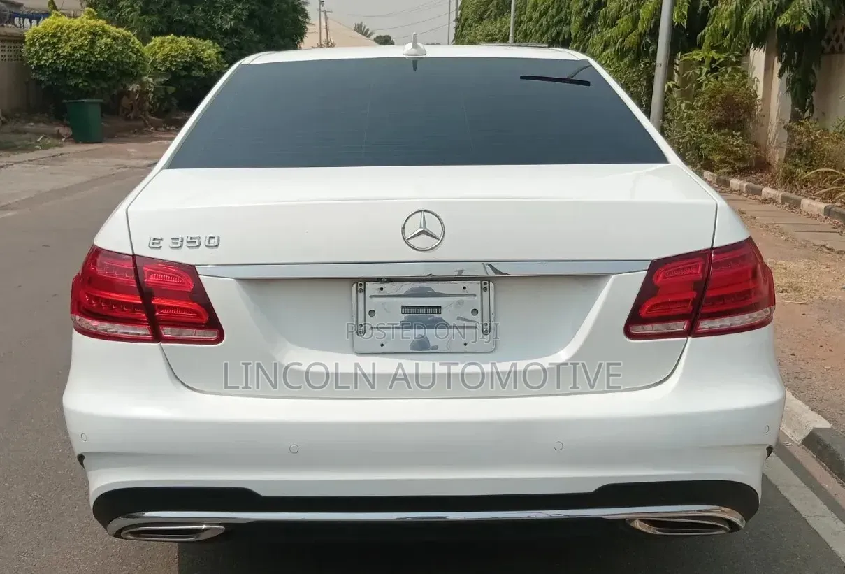 Mercedes-Benz E350 Base 4dr Sedan RWD (3.5L 6cyl 7A) 2014 White