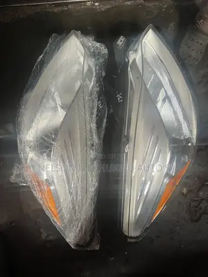 Headlight Ford Escape 2013/2014